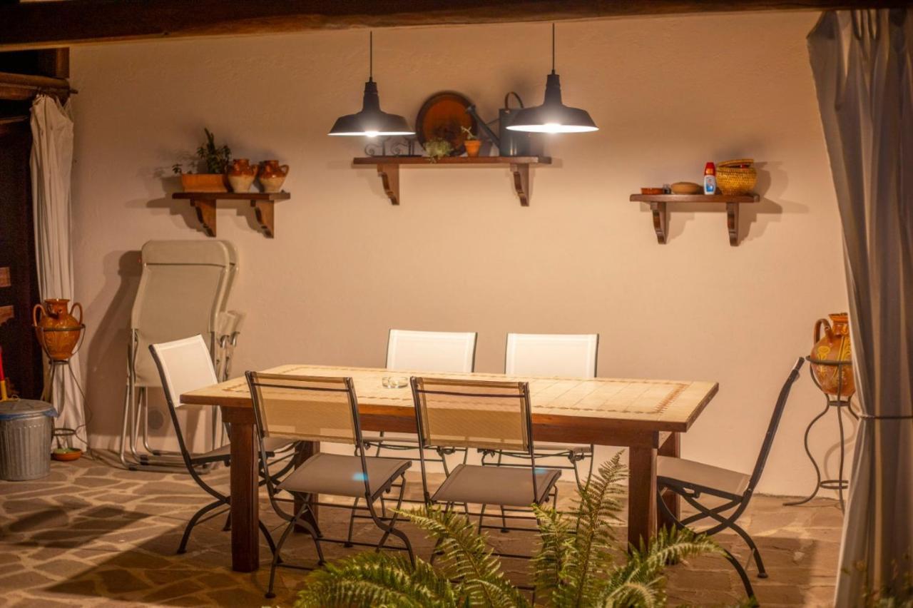 Il Giardino Segreto Apartment Carbognano Luaran gambar
