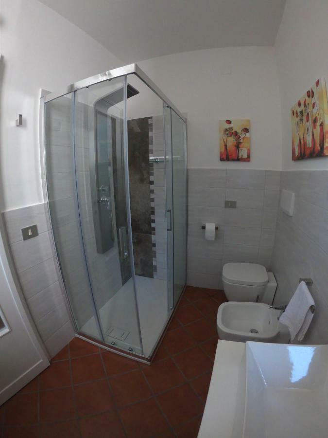 Il Giardino Segreto Apartment Carbognano Luaran gambar